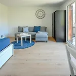 Mit Balkon Nahe Interlaken & Adelboden