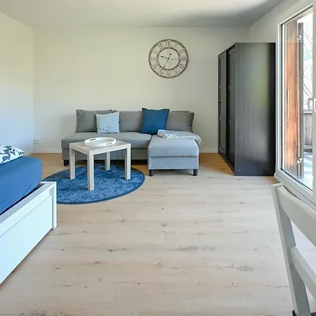 Mit Balkon Nahe Interlaken & Adelboden