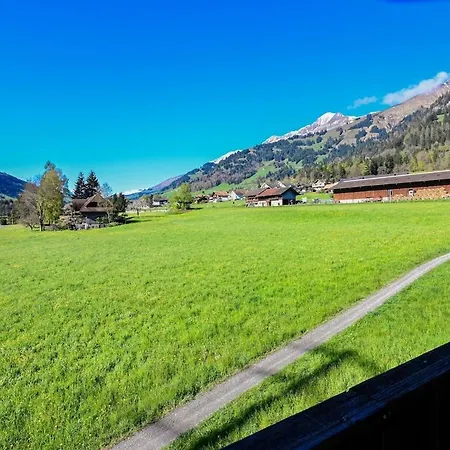 Apartment Mit Balkon Nahe Interlaken & Adelboden