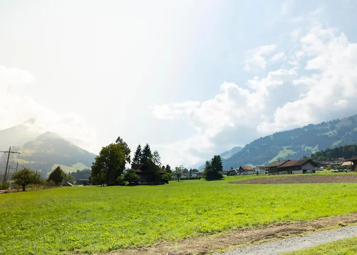 Mit Balkon Nahe Interlaken & Adelboden Διαμέρισμα Frutigen