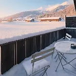 Appartamento Mit Balkon Nahe Interlaken & Adelboden *