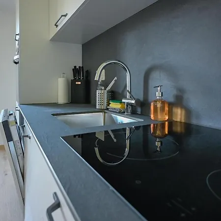 Mit Balkon Nahe Interlaken & Adelboden