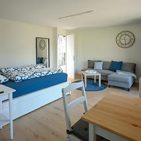 Mit Balkon Nahe Interlaken & Adelboden