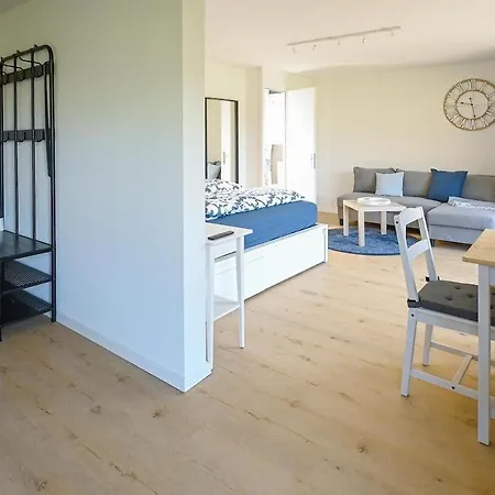 Mit Balkon Nahe Interlaken & Adelboden *