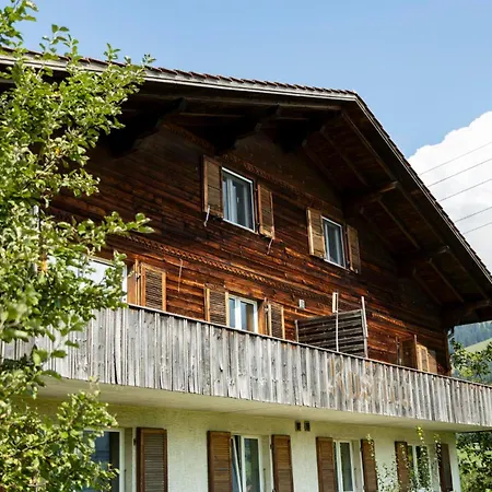Mit Balkon Nahe Interlaken & Adelboden *